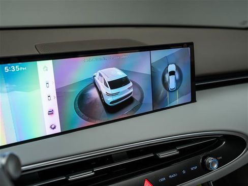 New 2026 Genesis GV70 2.5T Advanced AWD/4WD image 26