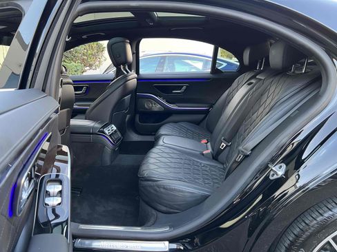 Used 2021 Mercedes-Benz S 580 4MATIC Sedan image 5