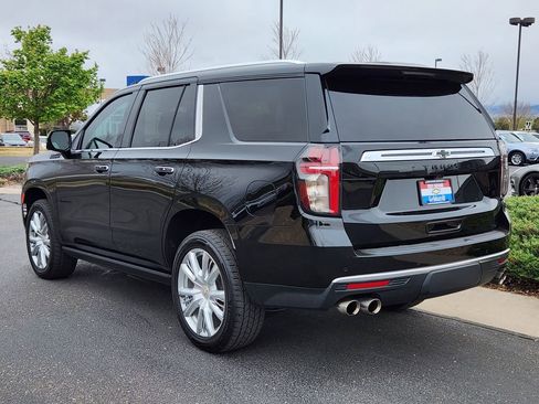 Used 2021 Chevrolet Tahoe High Country w/ Premium Package image 3