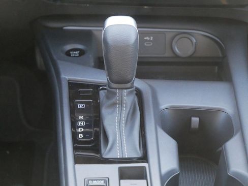 New 2026 Nissan Sentra SV w/ SV Convenience Package image 9