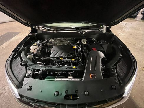 Used 2025 Chevrolet Trax LT image 31