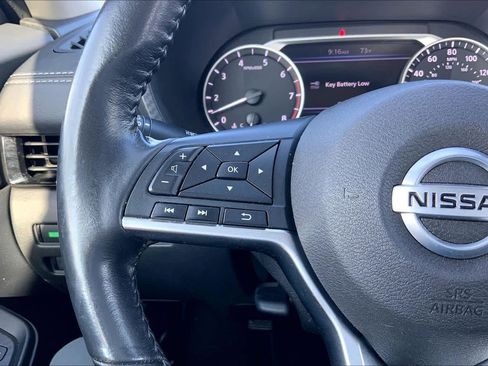 Used 2021 Nissan Sentra SV image 24