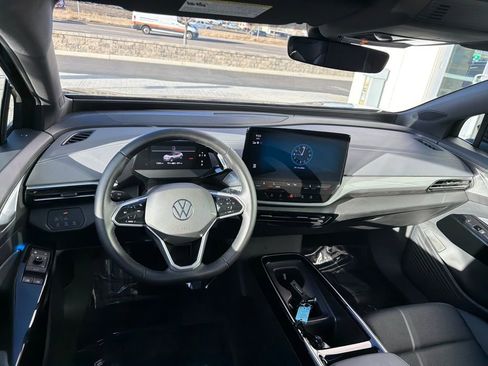 Certified 2023 Volkswagen ID.4 Pro S image 13