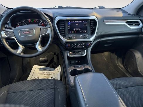 Used 2023 GMC Acadia SLE w/ Driver Convenience Package image 10