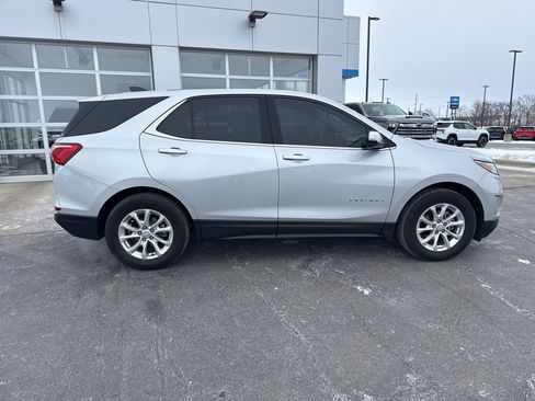 Used 2018 Chevrolet Equinox LT image 8