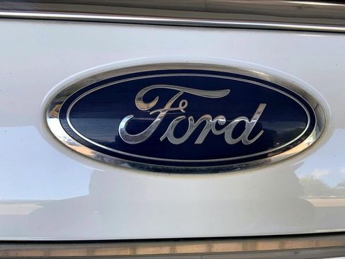 Used 2020 Ford Expedition XLT w/ Equipment Group 202A RWD image 7