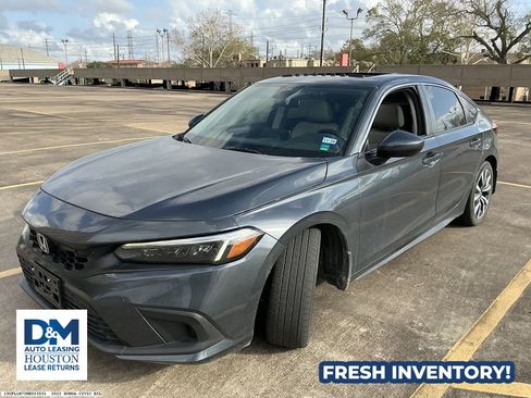 Used 2022 Honda Civic EX-L image 2