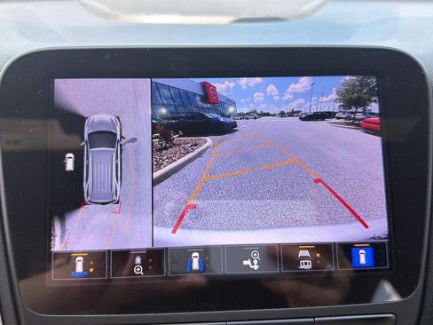 Used 2022 Chevrolet Equinox RS w/ RS Leather Package FWD image 42