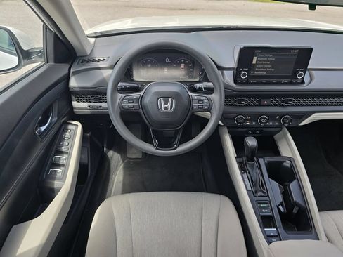 Used 2023 Honda Accord LX image 14