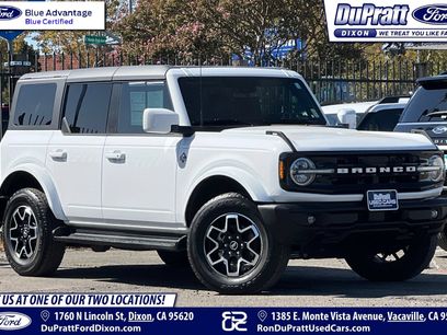 Certified 2025 Ford Bronco Outer Banks