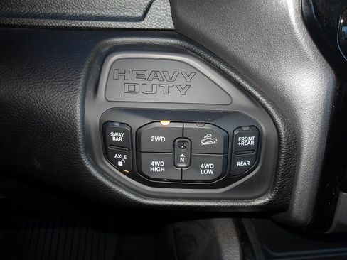 Used 2025 RAM 2500 Power Wagon image 17