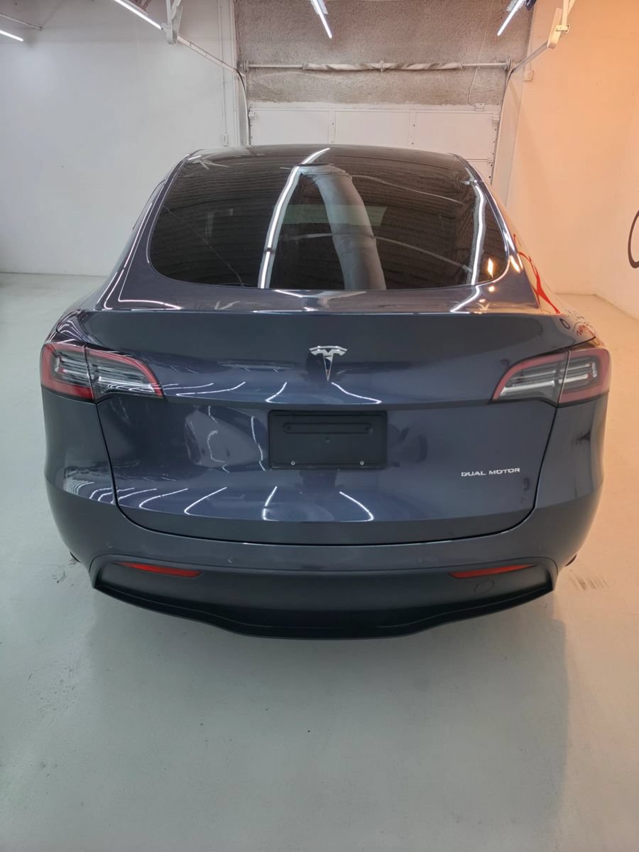 Used 2021 Tesla Model Y Long Range AWD/4WD image 5