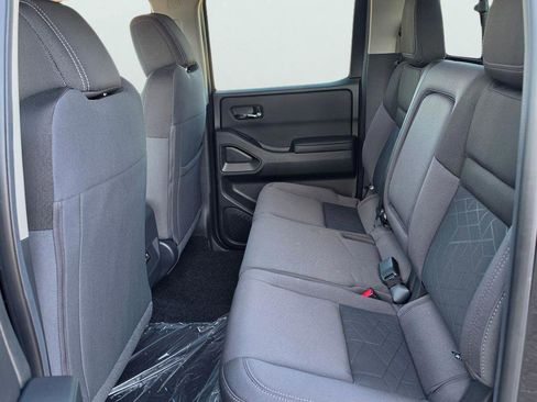 New 2026 Nissan Frontier SV w/ Tow Package AWD/4WD image 20