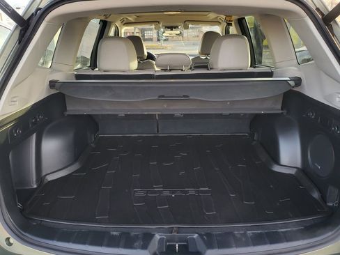 Used 2021 Subaru Forester Limited image 11