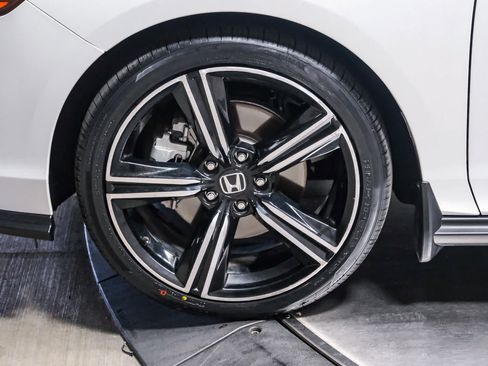 Used 2023 Honda Accord Sport image 10