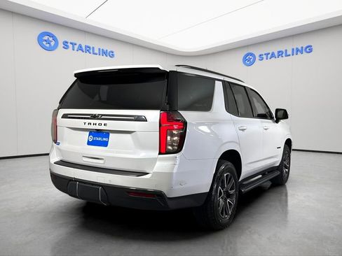 Used 2022 Chevrolet Tahoe Z71 w/ Luxury Package AWD/4WD image 8