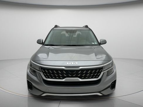 Used 2022 Kia Seltos Nightfall Edition AWD/4WD image 2