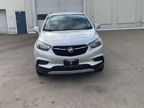 Used 2022 Buick Encore Preferred w/ Safety Package image 3