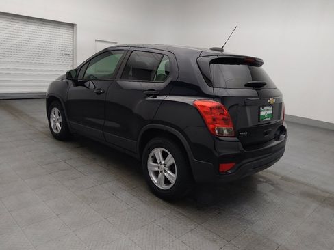 Used 2021 Chevrolet Trax LS w/ Tint and Cruise Package FWD image 3