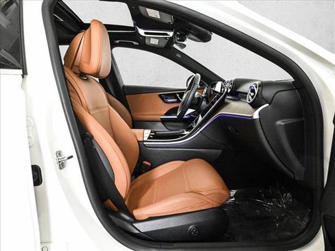 Used 2025 Mercedes-Benz C 300 4MATIC Sedan image 22