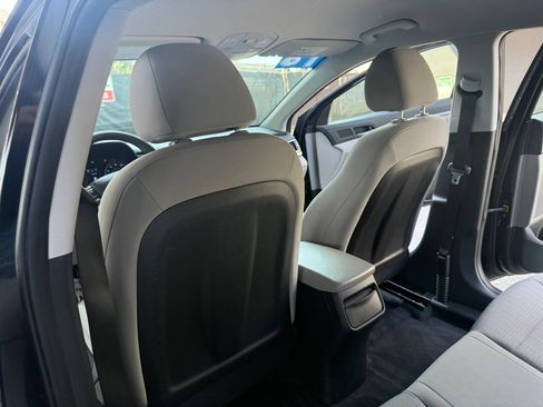 Used 2018 Hyundai Elantra SEL FWD image 14