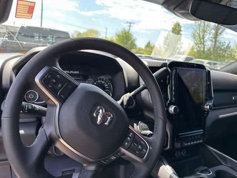 Used 2025 RAM 2500 Big Horn image 6