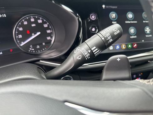 Used 2023 Buick Envision Avenir FWD image 21