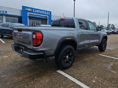 Certified 2024 GMC Canyon Elevation w/ Elevation Premium Package image 8