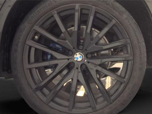 Used 2022 BMW X5 xDrive40i w/ Premium Essential Package AWD/4WD image 18