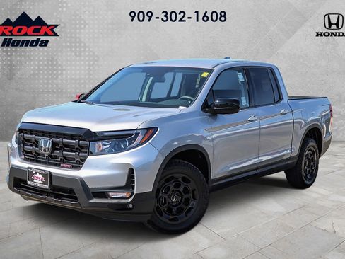 Used 2025 Honda Ridgeline Sport+ image 1