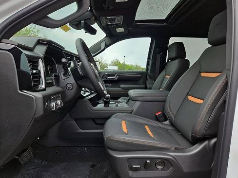 New 2026 GMC Sierra 1500 AT4 AWD/4WD image 11