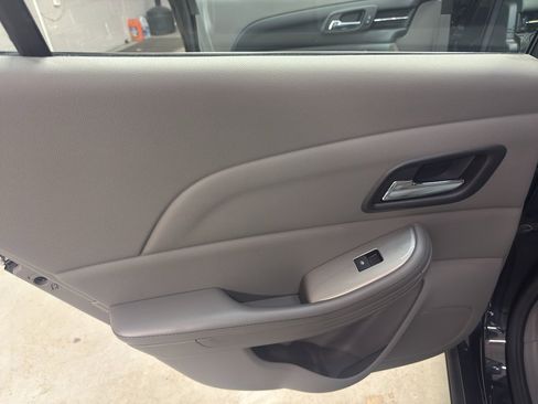 Used 2015 Chevrolet Malibu LS image 27