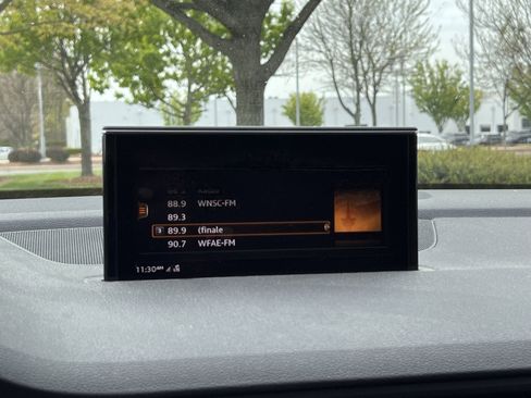 Used 2018 Audi Q7 3.0T Prestige w/ Prestige Package image 25