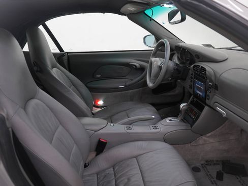 Used 2003 Porsche 911 Carrera RWD image 13