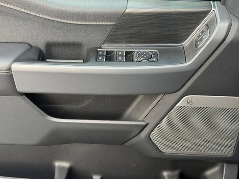 New 2025 Ford F150 Lightning Lariat image 25