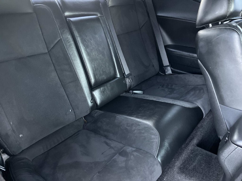 Used 2019 Dodge Challenger R/T Scat Pack w/ Shaker Package RWD image 14