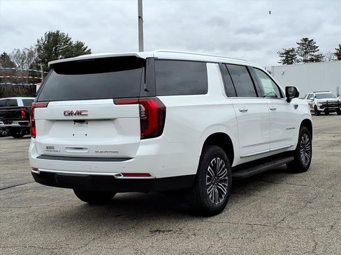 New 2026 GMC Yukon XL Elevation image 21
