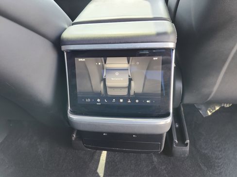 Used 2023 Tesla Model X AWD/4WD image 21