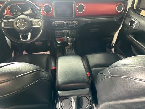 Certified 2019 Jeep Wrangler Unlimited Rubicon AWD/4WD image 18