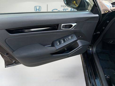 Used 2023 Honda Civic EX image 19