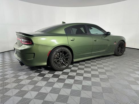 Used 2022 Dodge Charger Scat Pack w/ Dynamics Package image 10