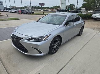 Used 2025 Lexus ES 350 w/ Premium Package FWD video 1