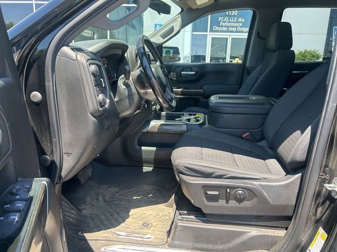 Used 2021 Chevrolet Silverado 1500 LT Trail Boss w/ Convenience Package II AWD/4WD image 10