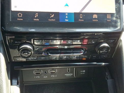 Used 2023 Jeep Grand Cherokee Trailhawk w/ Luxury Tech Group III image 16