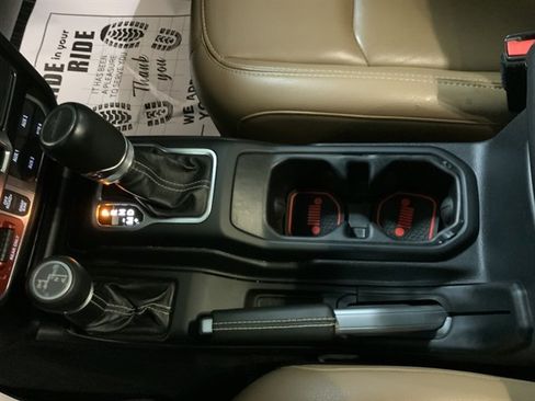 Used 2021 Jeep Gladiator Rubicon image 33