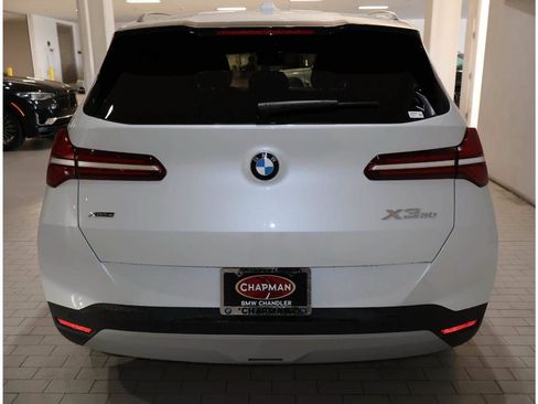 Certified 2025 BMW X3 xDrive30i AWD/4WD image 6