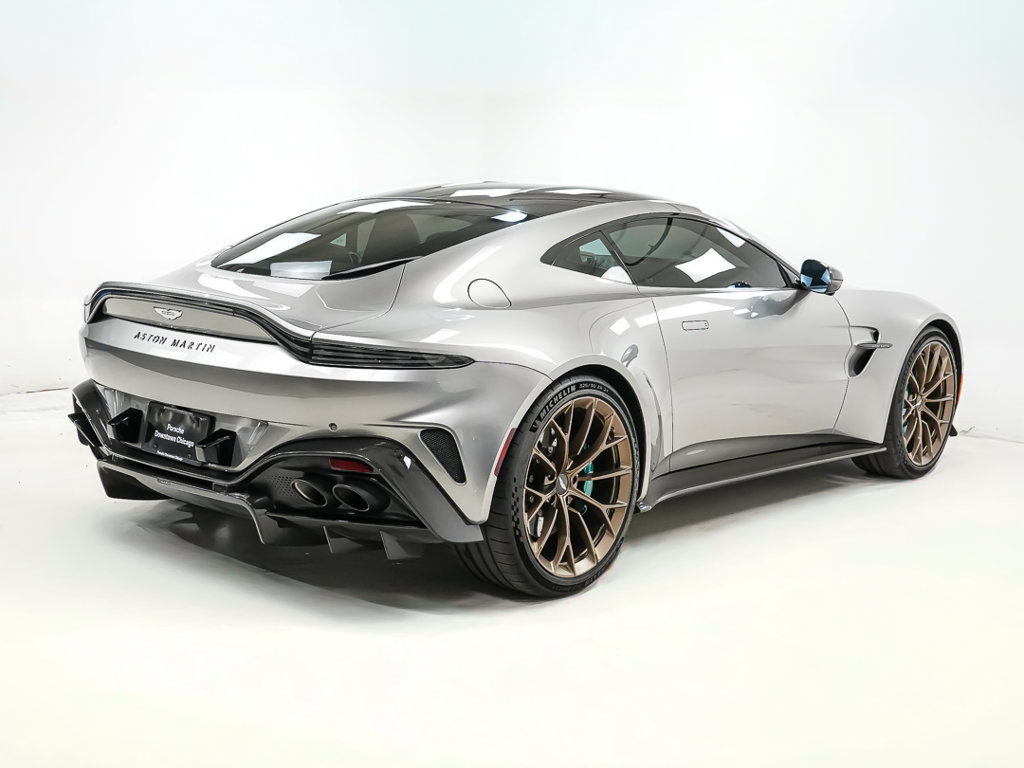 Used 2025 Aston Martin V8 Vantage Coupe RWD image 10