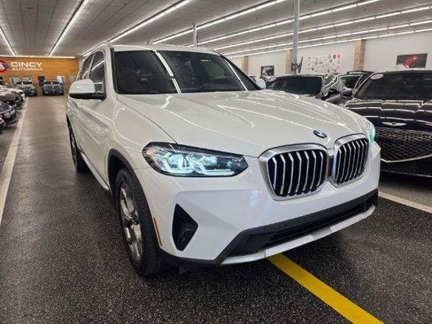 Used 2022 BMW X3 xDrive30i w/ Convenience Package AWD/4WD image 4