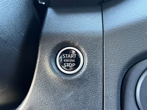 Certified 2024 Nissan Frontier Pro-X w/ Technology Package image 20