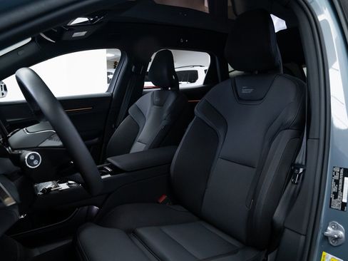 Used 2025 Polestar Polestar 3 image 18
